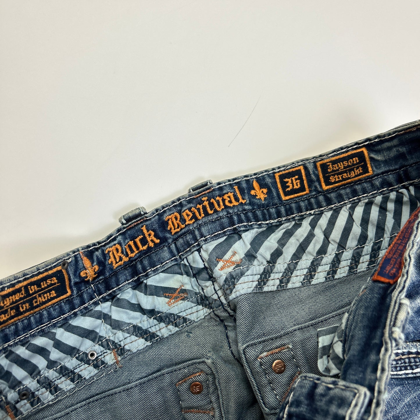 Rock Revival Jeans (36)
