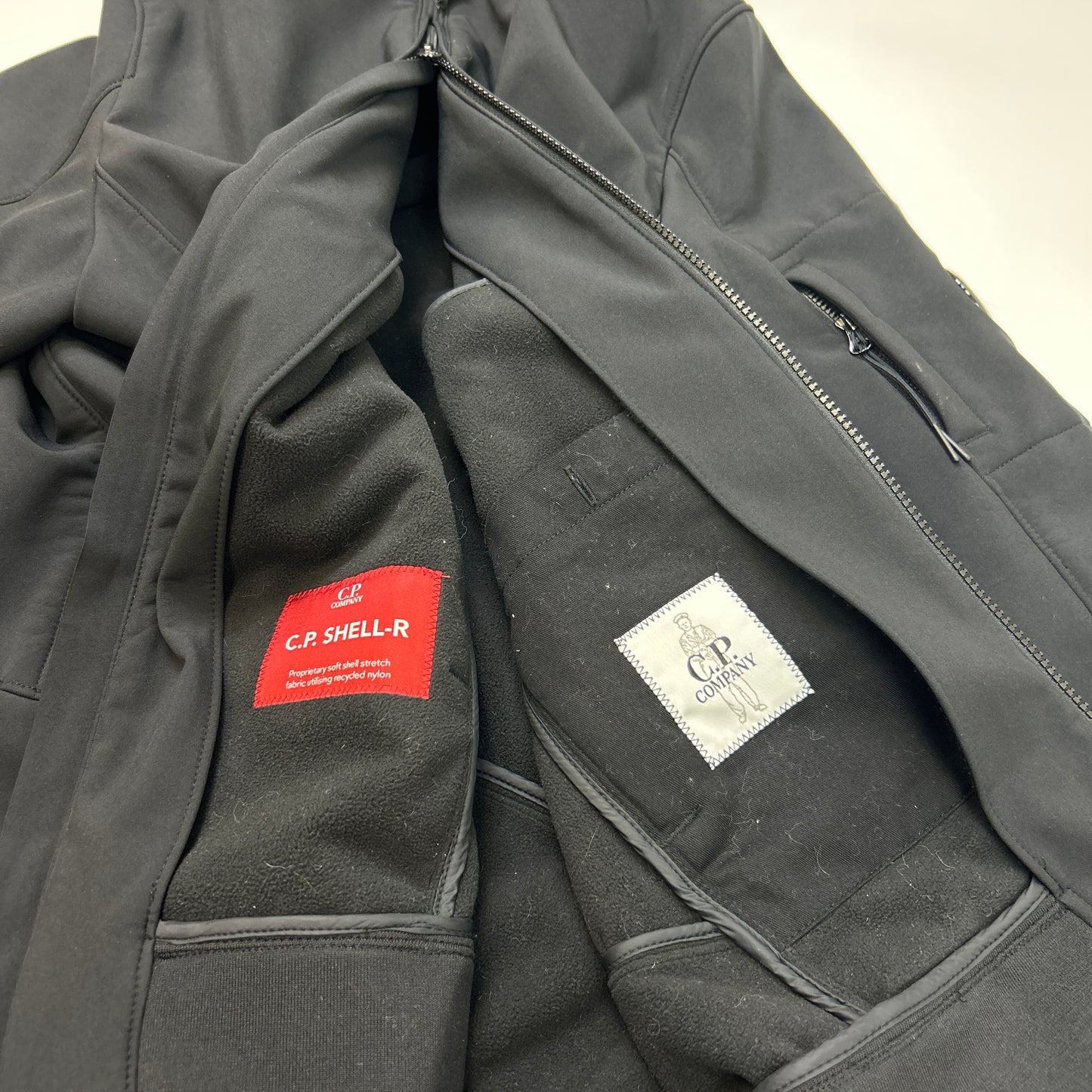 CP Company Lens Softshell Jacket (XL)