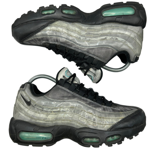 Nike DNA 95s (UK 6.5)