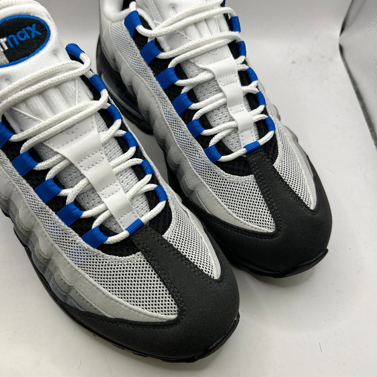 Nike Blue Spark 95s (UK 7.5)