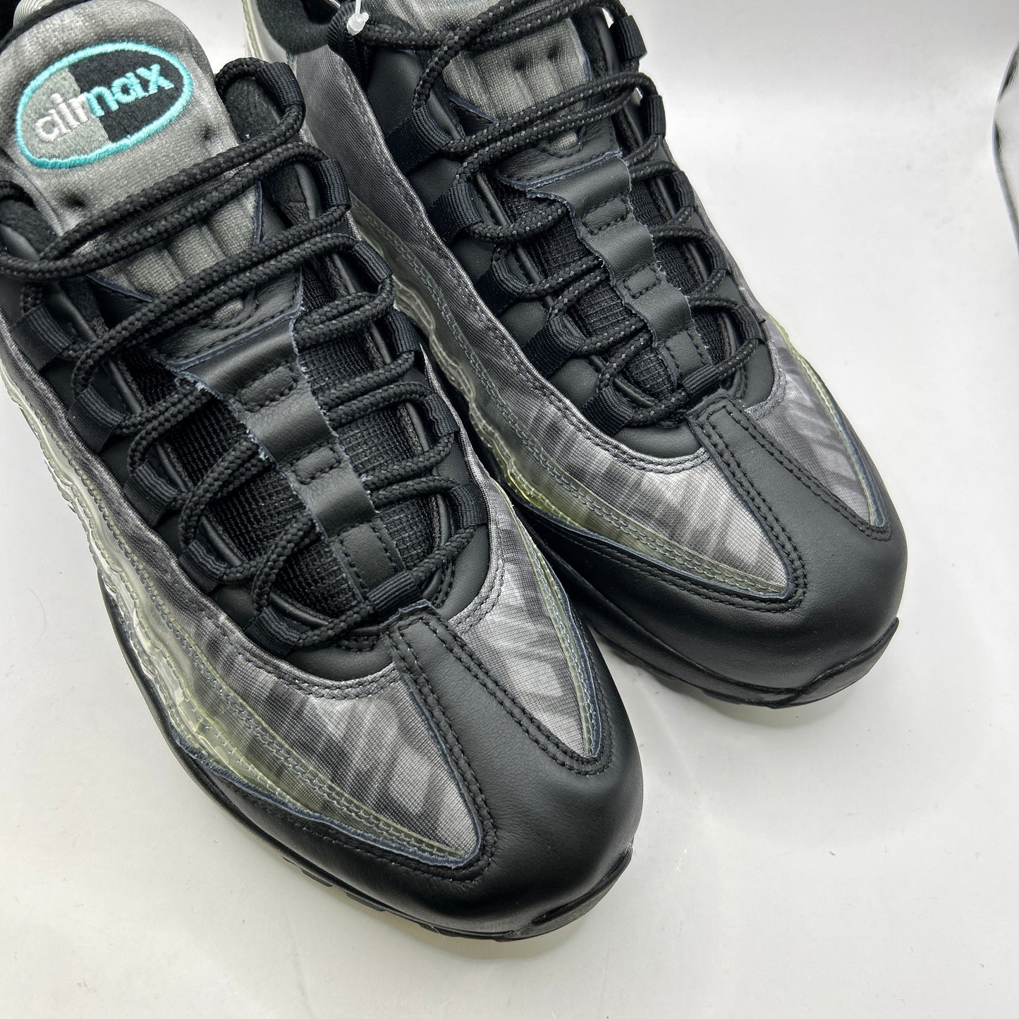 Nike DNA 95s (UK 8)