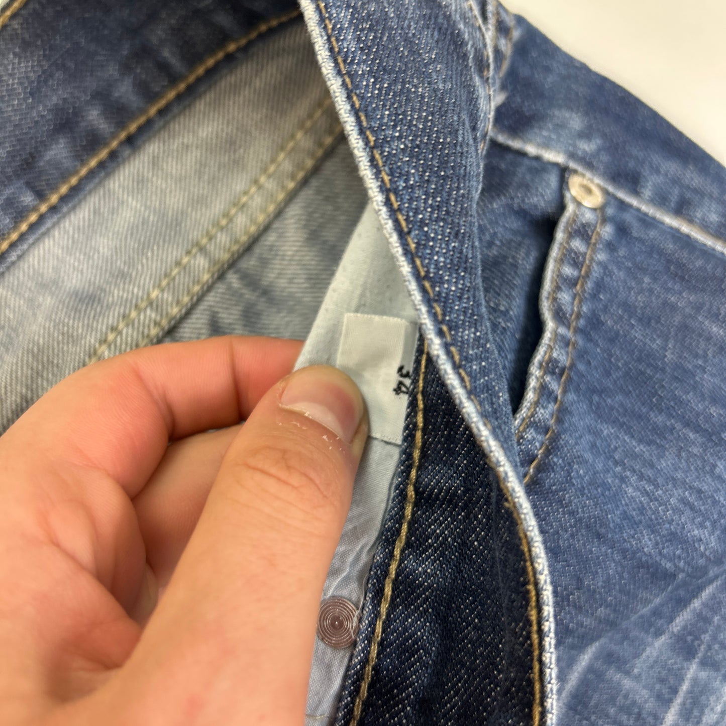 Armani Jeans (34)