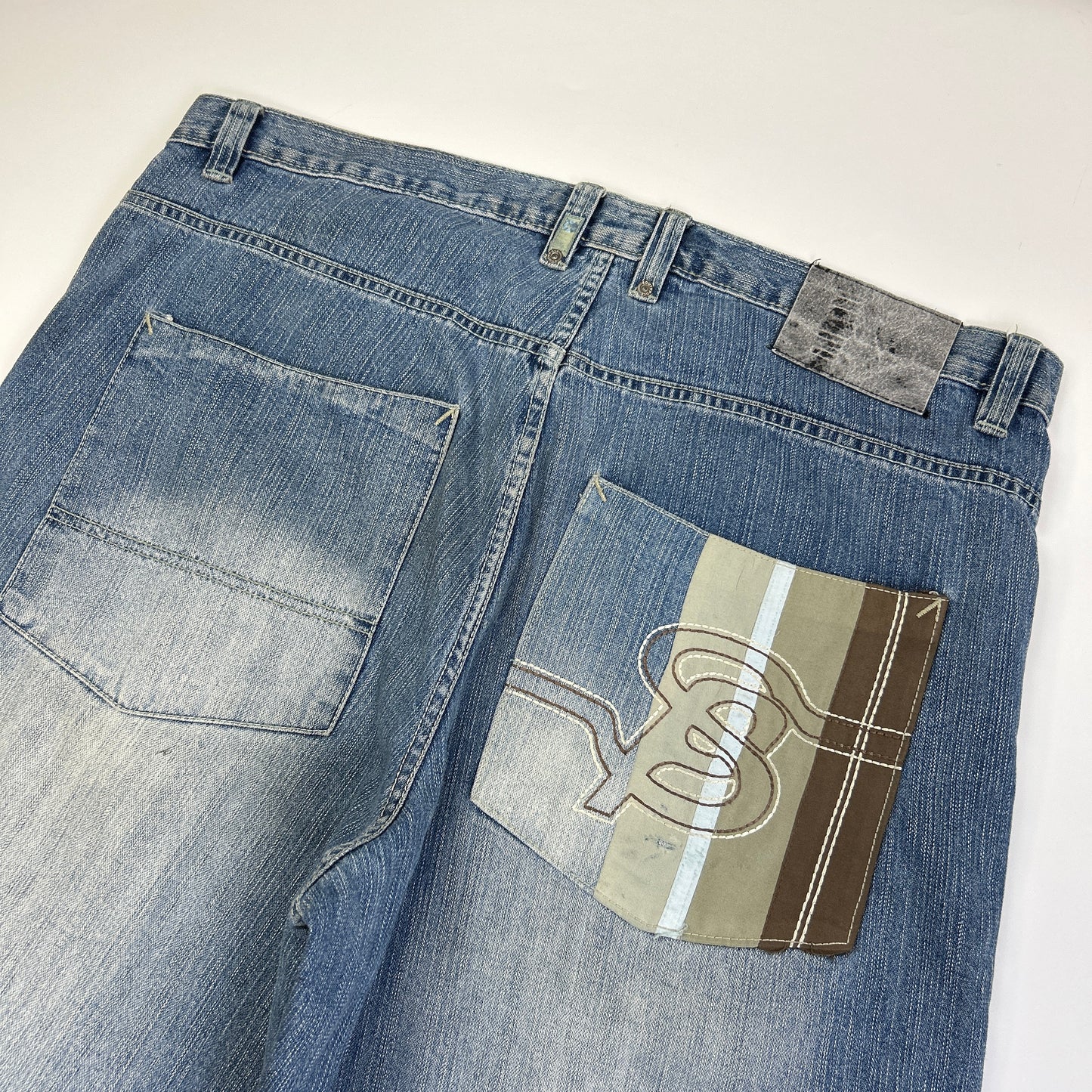 Southpole Jorts (40)