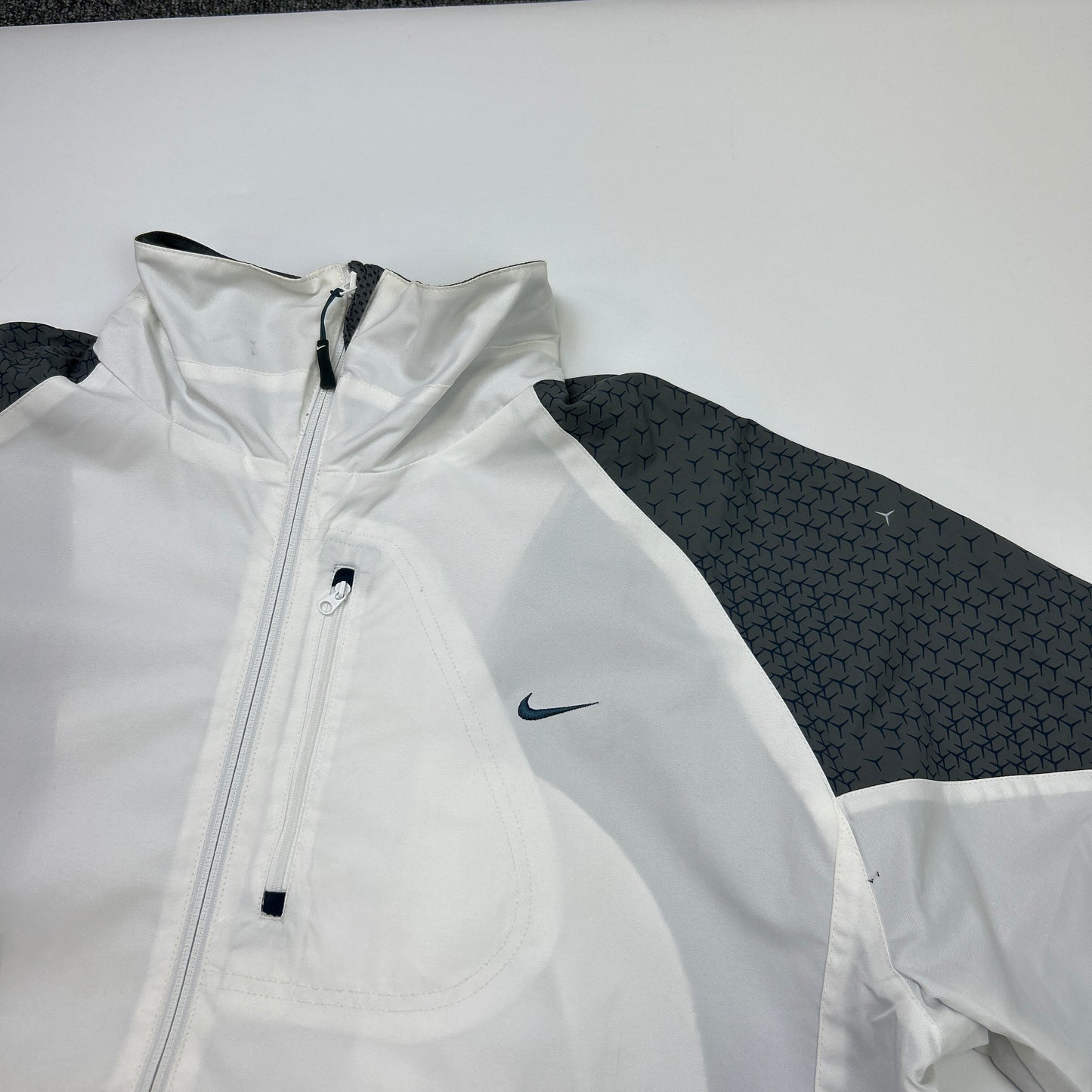 Nike Air Max Track Jacket (XL)