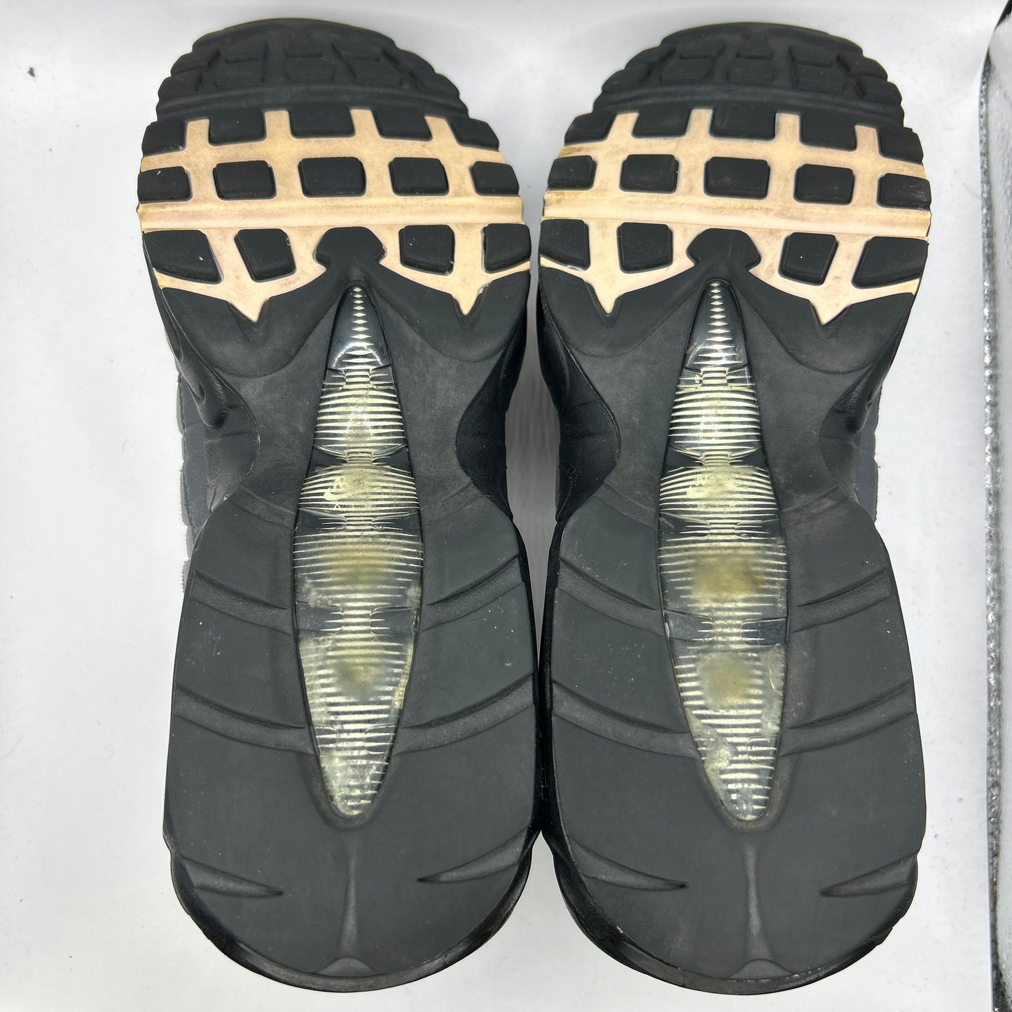 Nike Pink Foam 95s (UK 11)