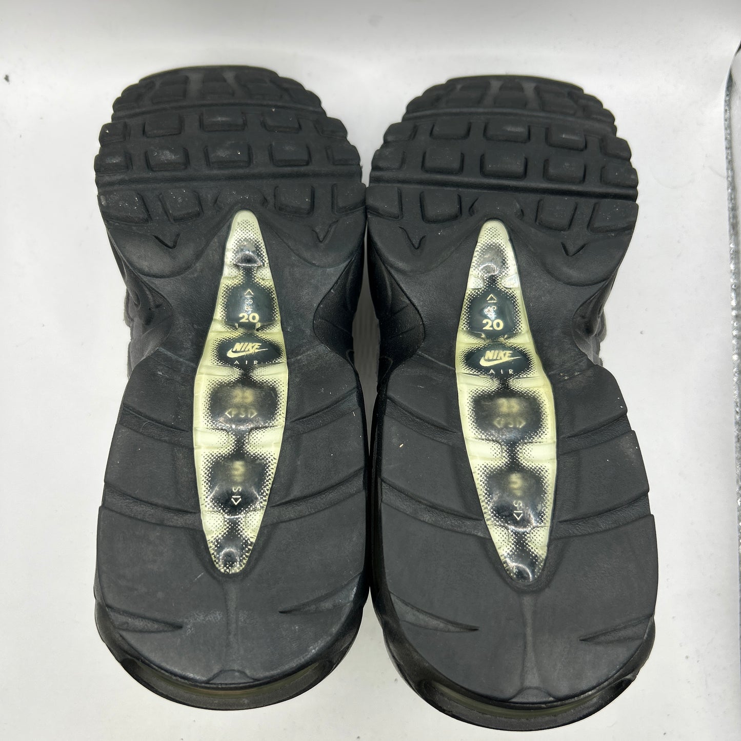 Nike Granite 95s (UK 7)