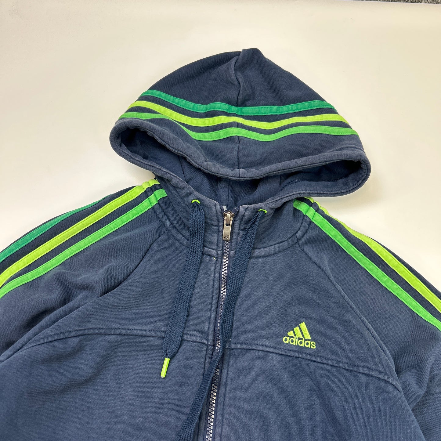 Adidas Essentials Hoodie (S)