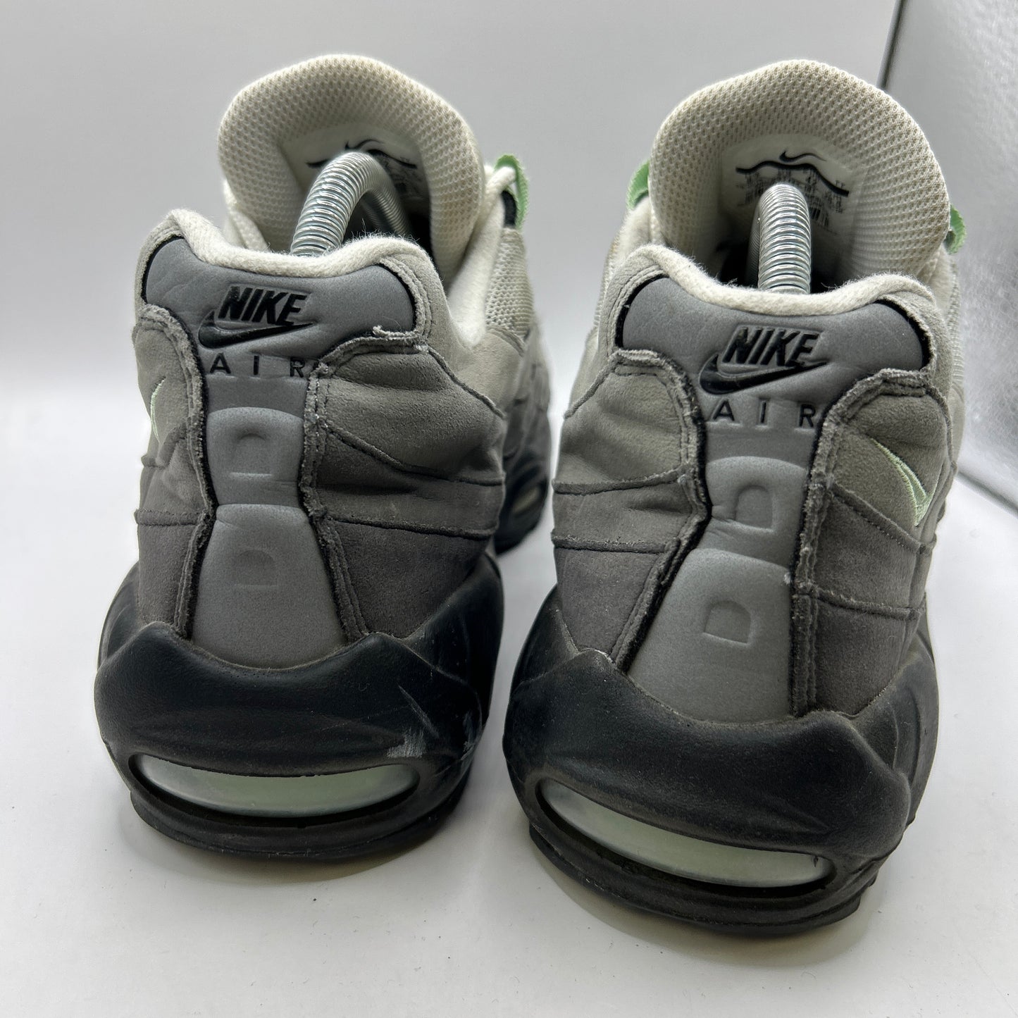 Nike Fresh Mint 95s (UK 7.5)