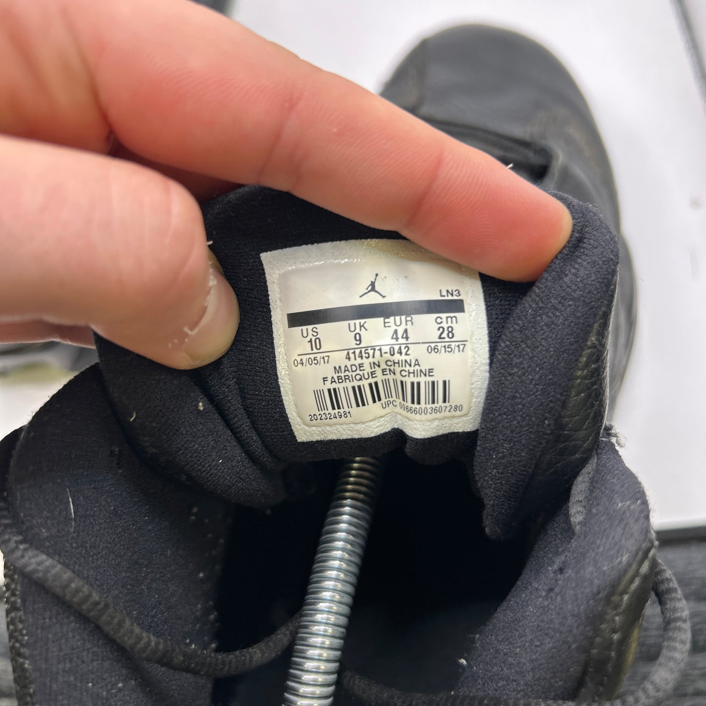 Air Jordan Altitude 13 (UK 9)