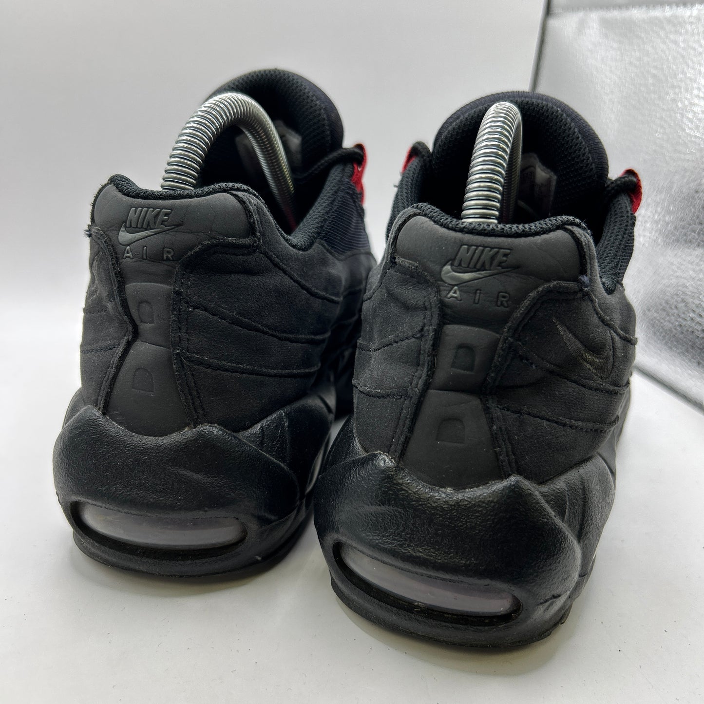 Nike Black Gym Red 95s (UK 5)