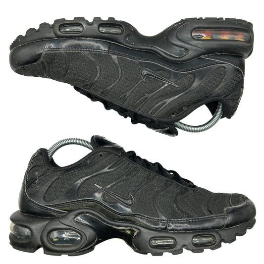 Nike Triple Black Tn (UK 7.5)