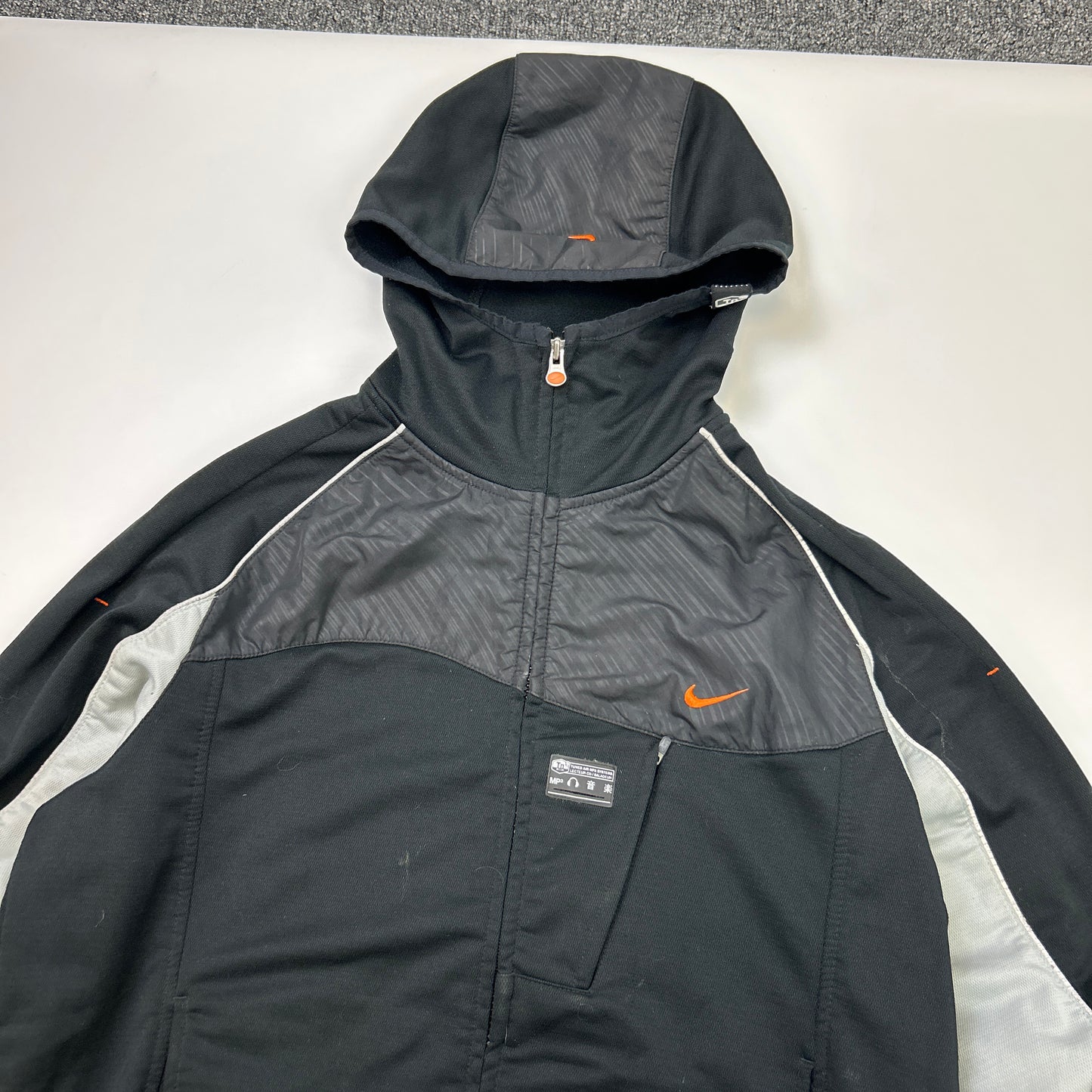 Nike Tn MP3 Hoodie (M)