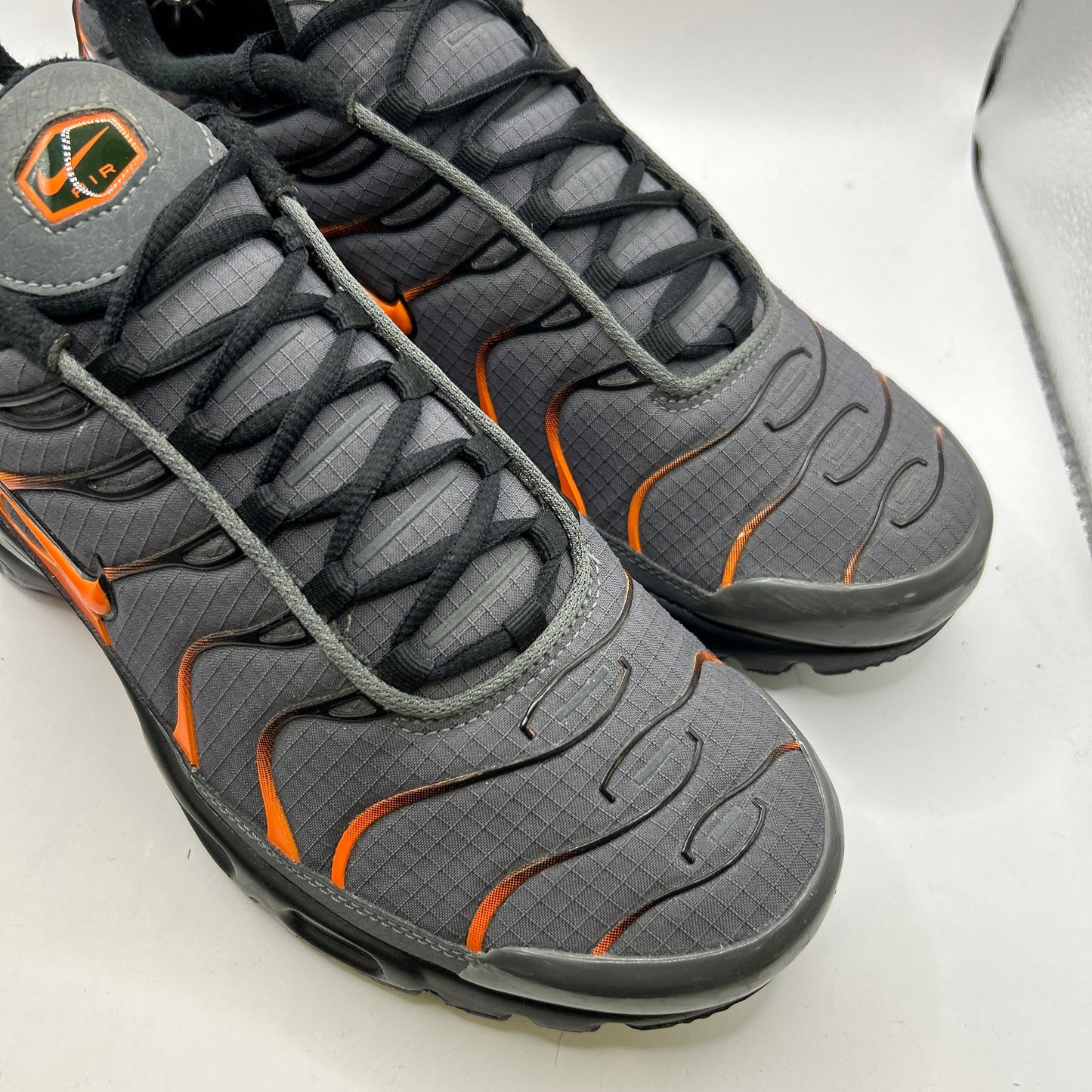Nike Total Orange Tn (UK 8.5)