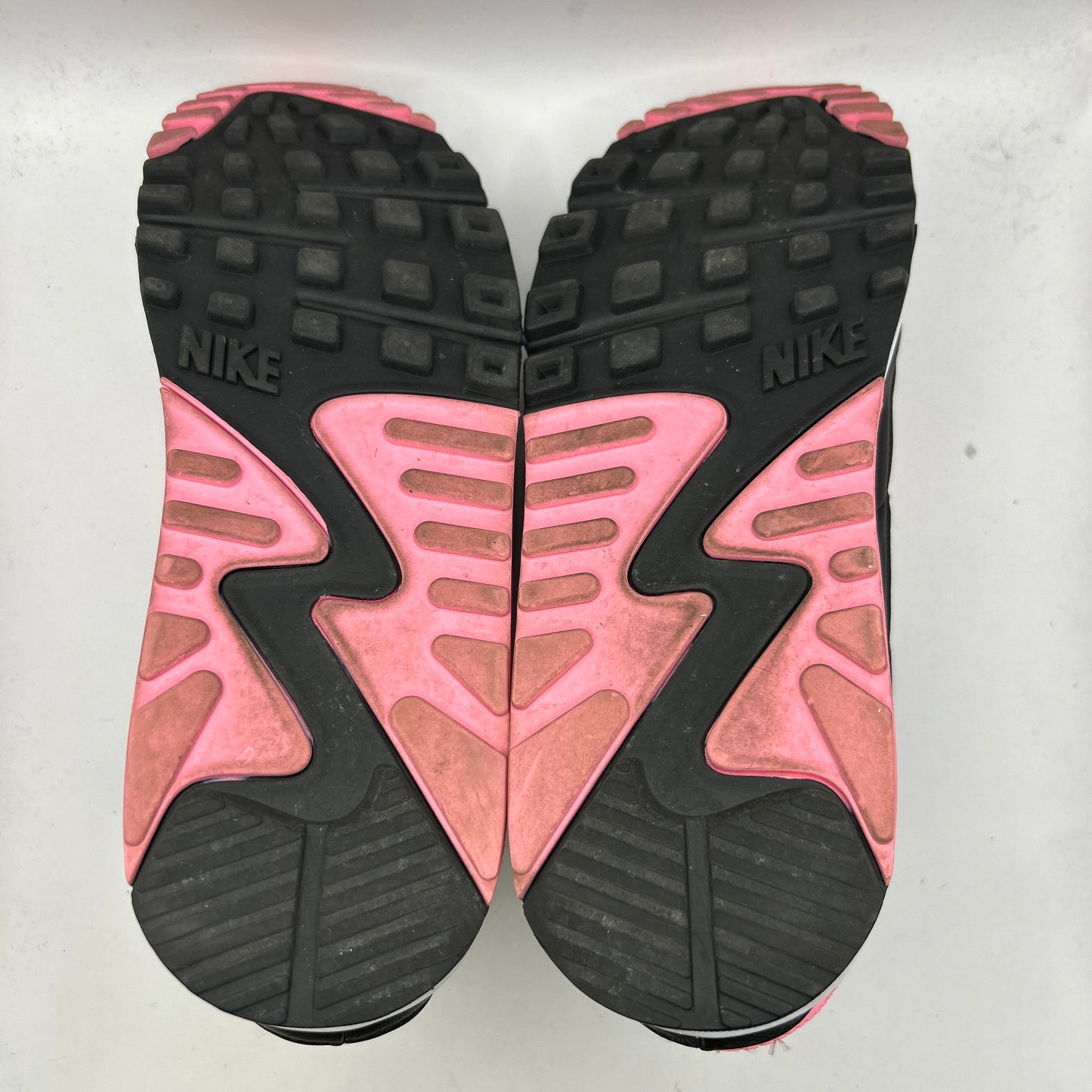 Nike Rose Pink 90s (UK 8)