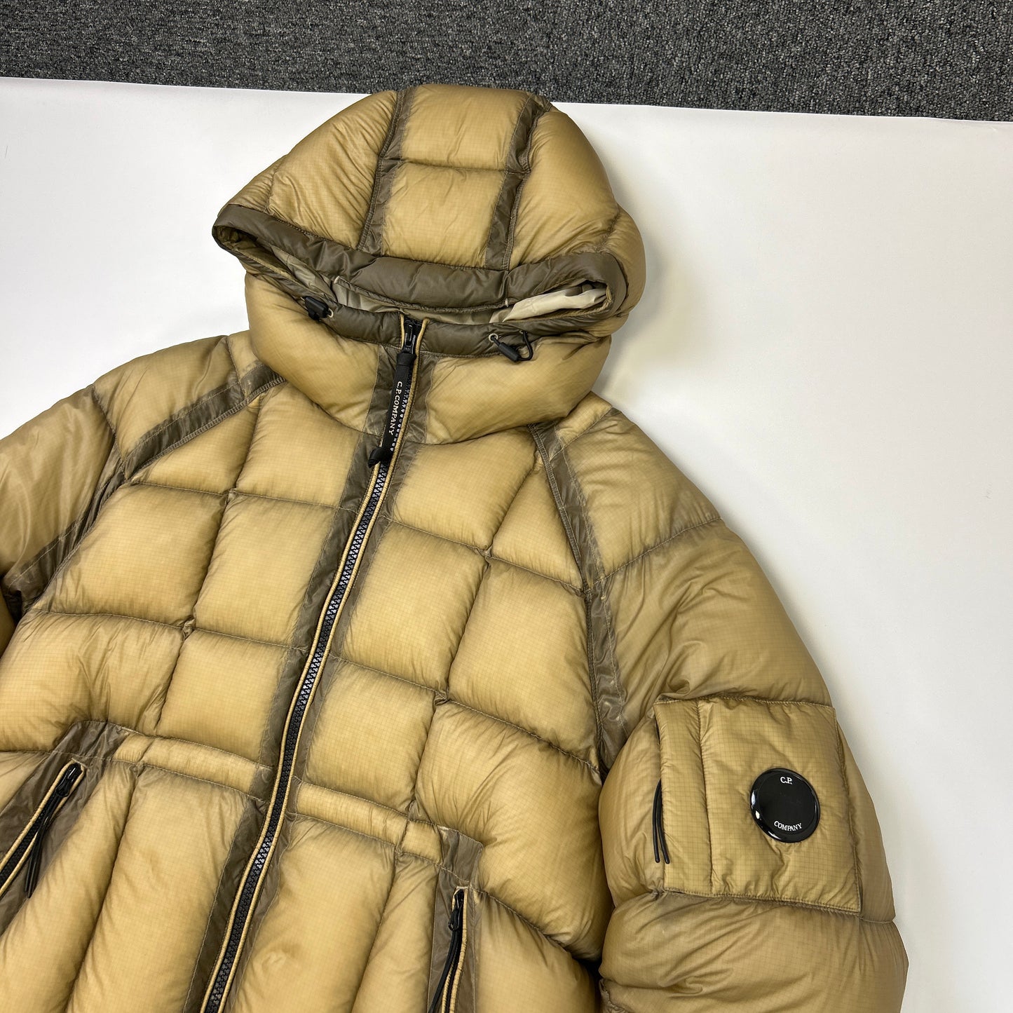 CP Company D.D Shell Puffer (L)