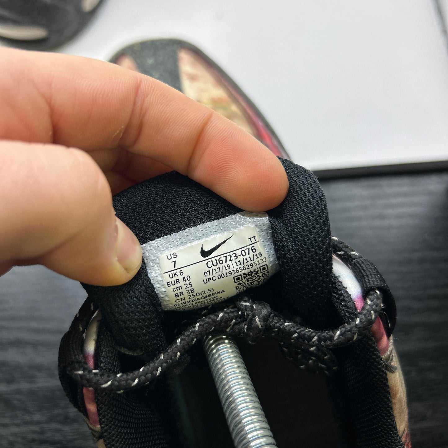 Nike Cherry Blossom 95s (UK 6)