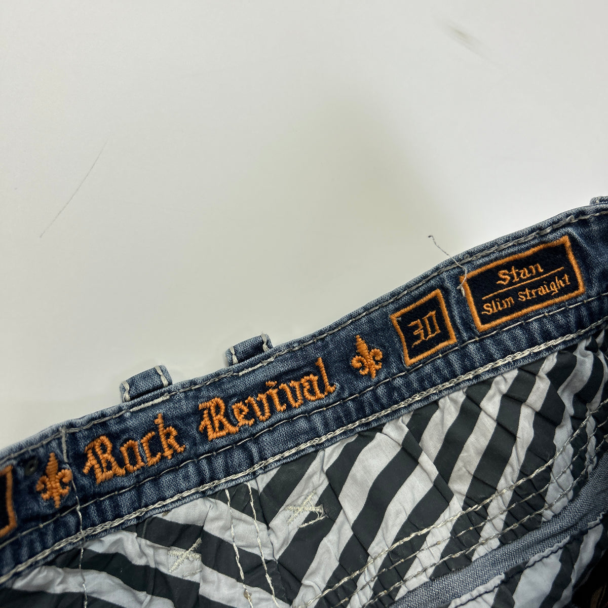 Rock Revival Jeans (30)