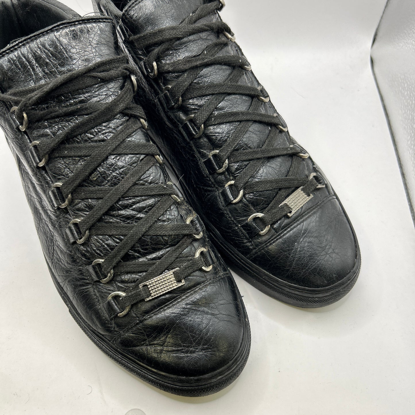 Balenciaga Arenas (UK 8)