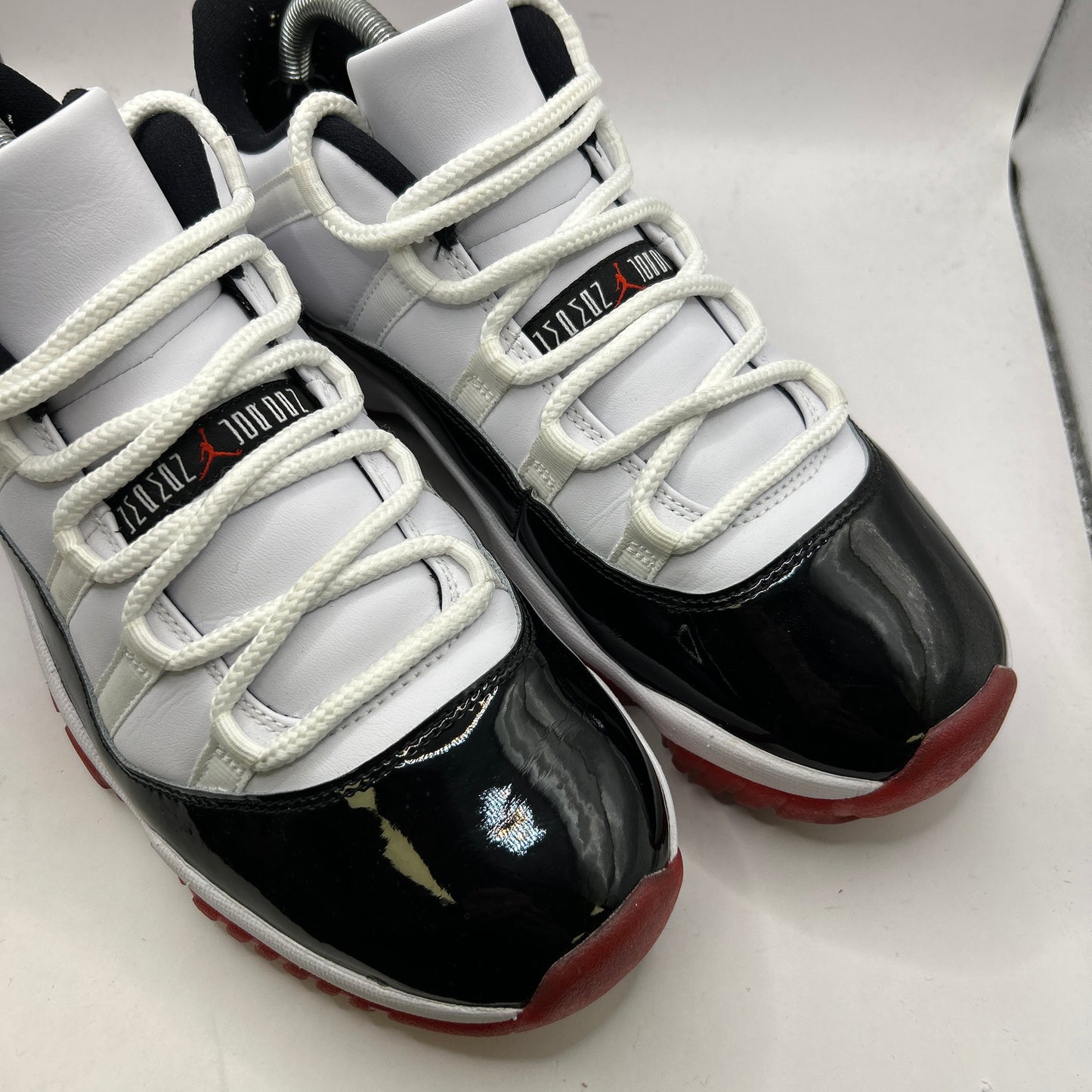 Air Jordan Concord Bred 11 (UK 8.5)