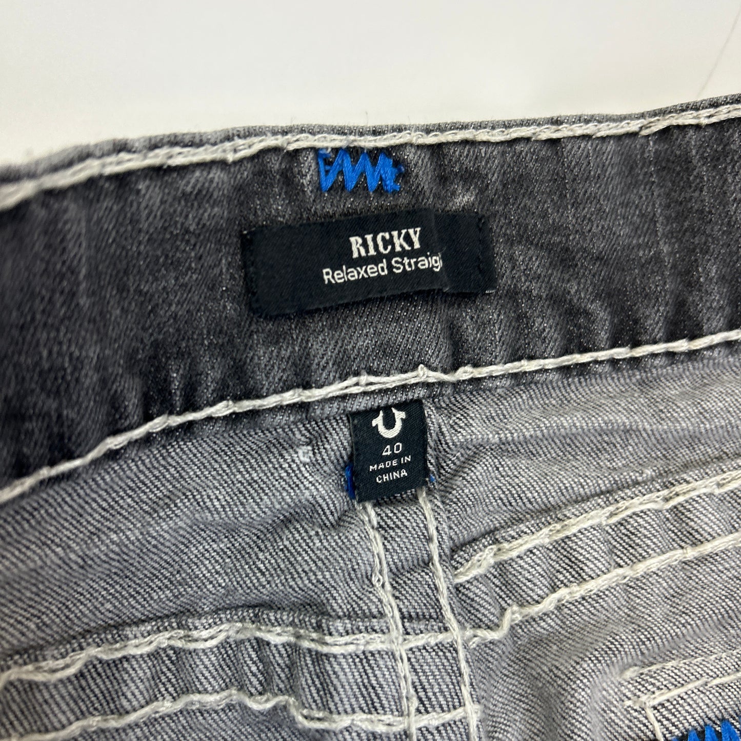 True Religion Big Stitch Jeans (40)