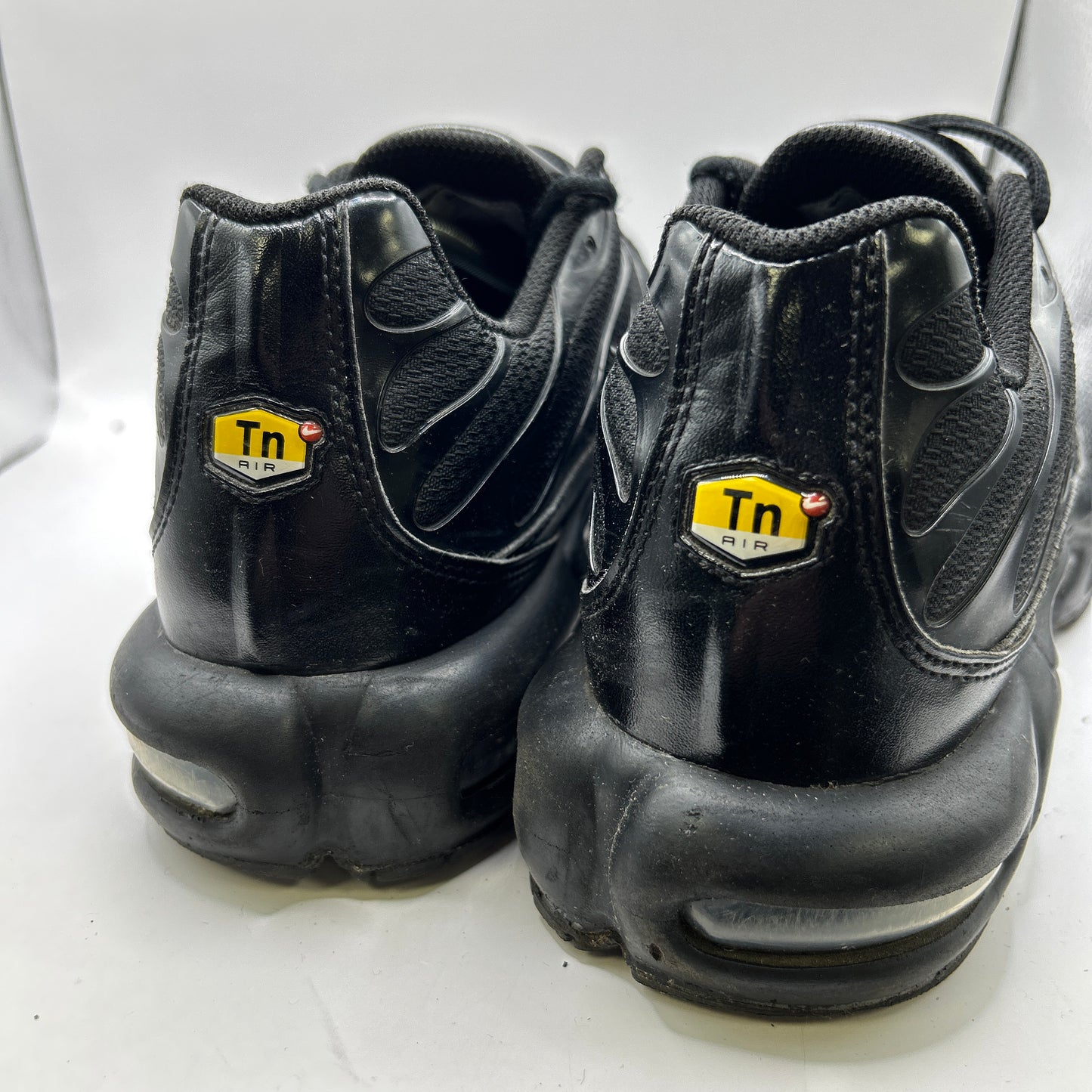 Nike Triple Black Tn (UK 11)
