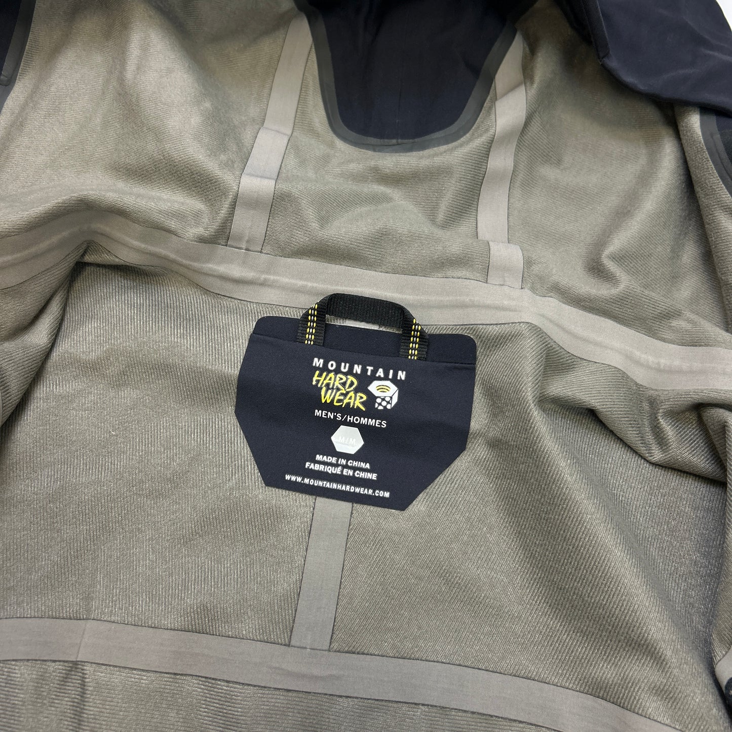 Mountain Hardwear Goretex Jacket (M)