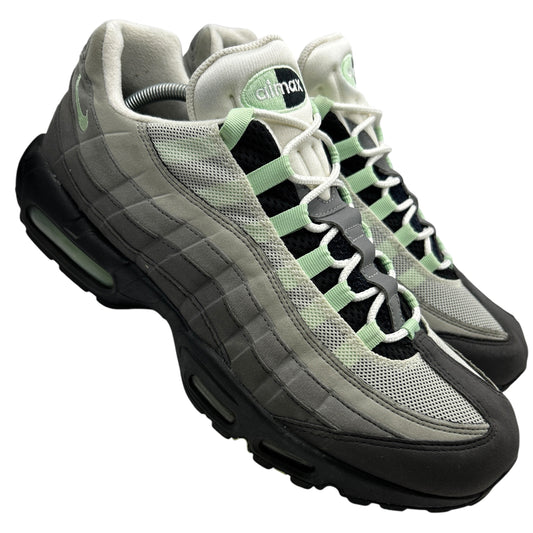 Nike Fresh Mint 95s (UK 11)
