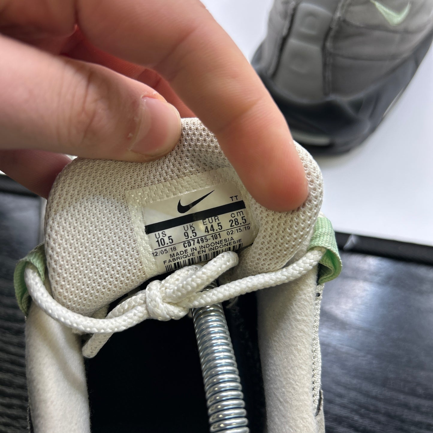 Nike Fresh Mint 95s (UK 9.5)