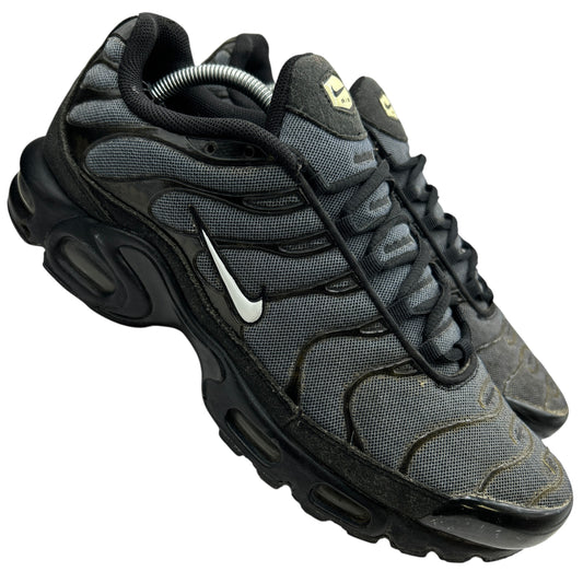 Nike TXT Tn (UK 9.5)