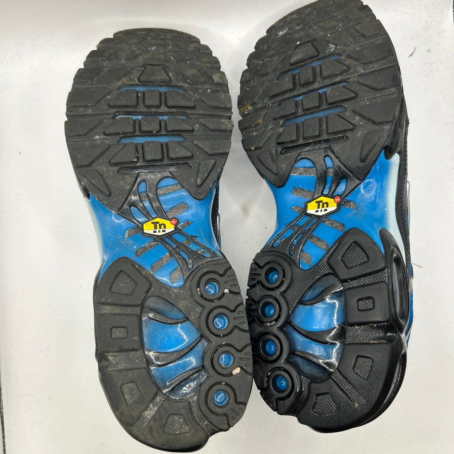 Nike Neptune Tn (UK 8)