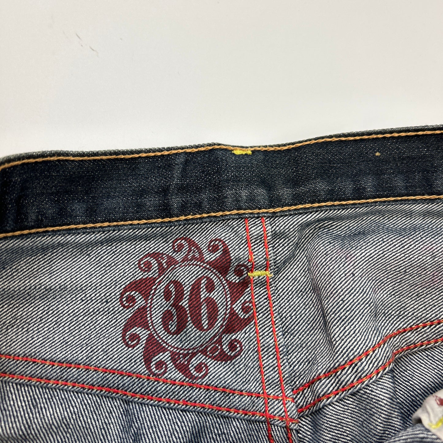Sugoi Jeans (36)