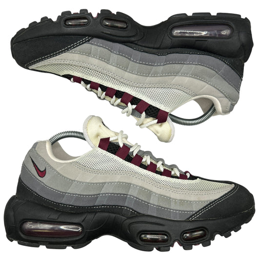 Nike Beetroot 95s (UK 7.5)