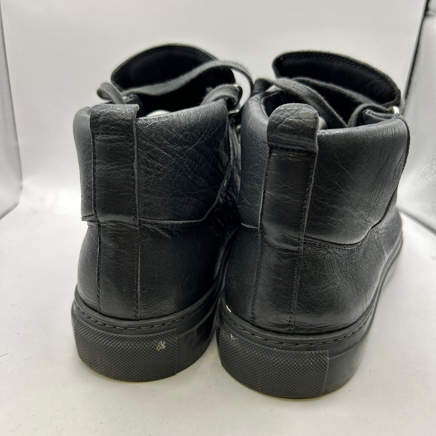 Balenciaga Arenas (UK 6)