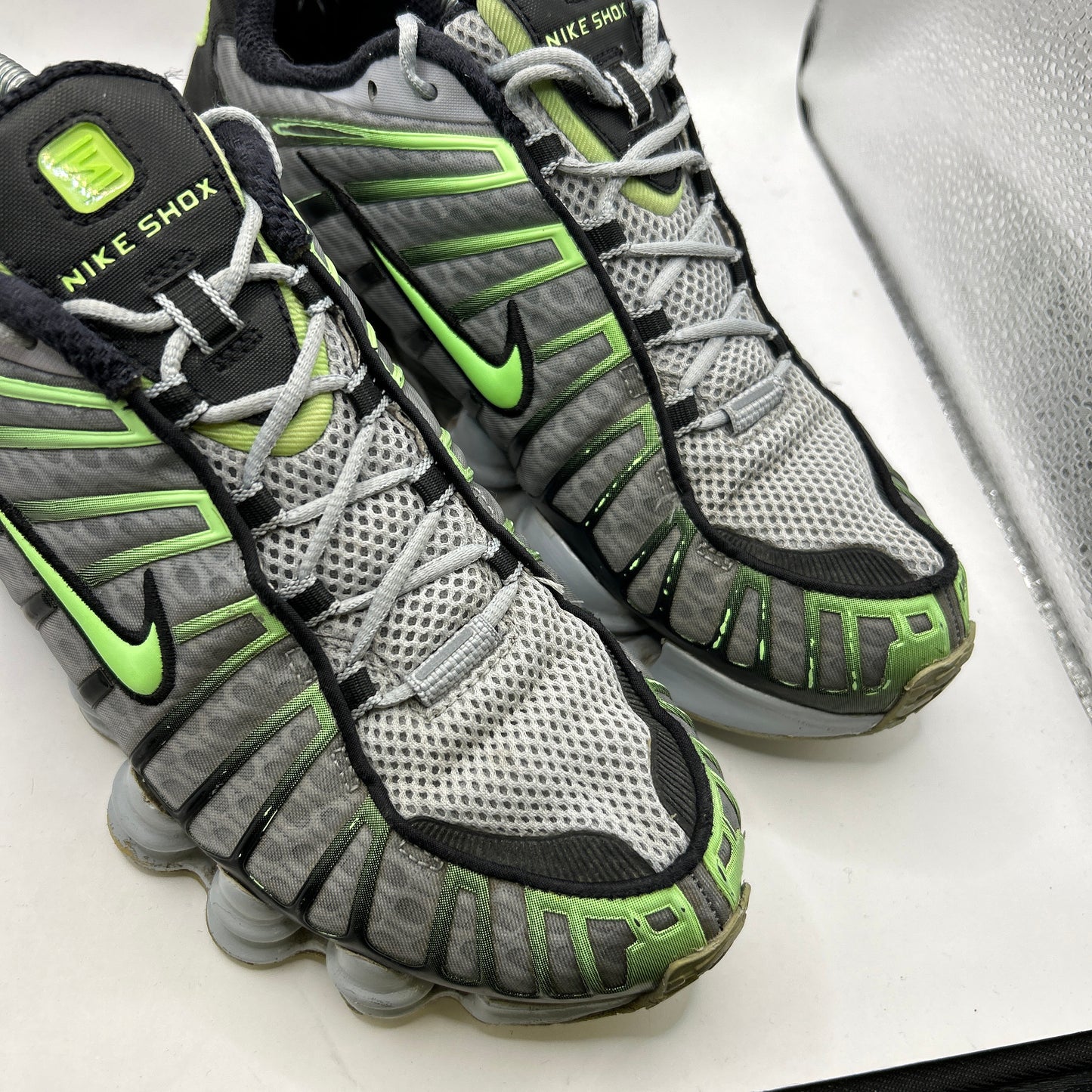 Nike Shox NZ (UK 8.5)