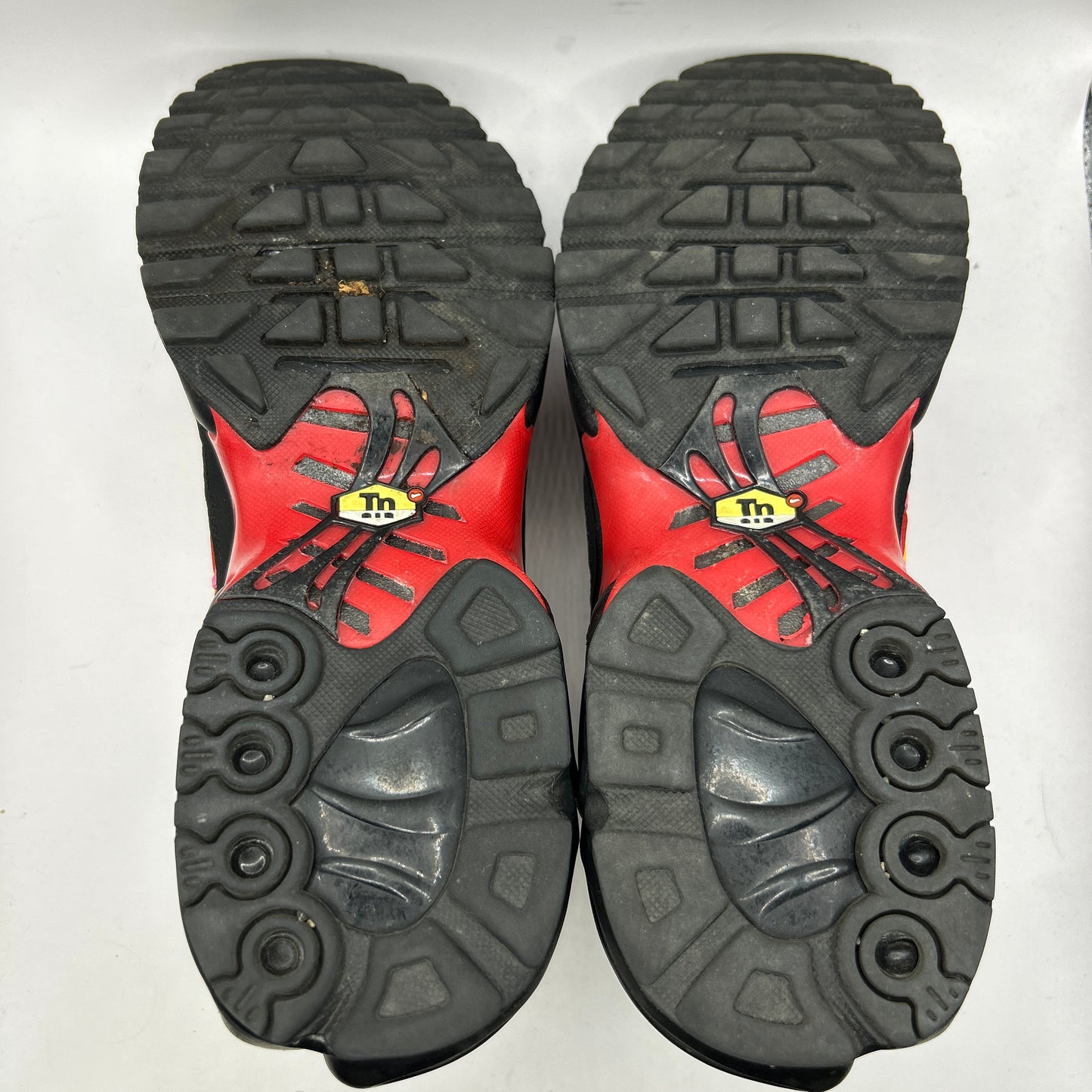 Nike Supreme Tn (UK 8.5)