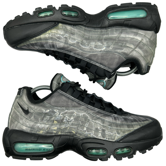 Nike DNA 95s (UK 8)