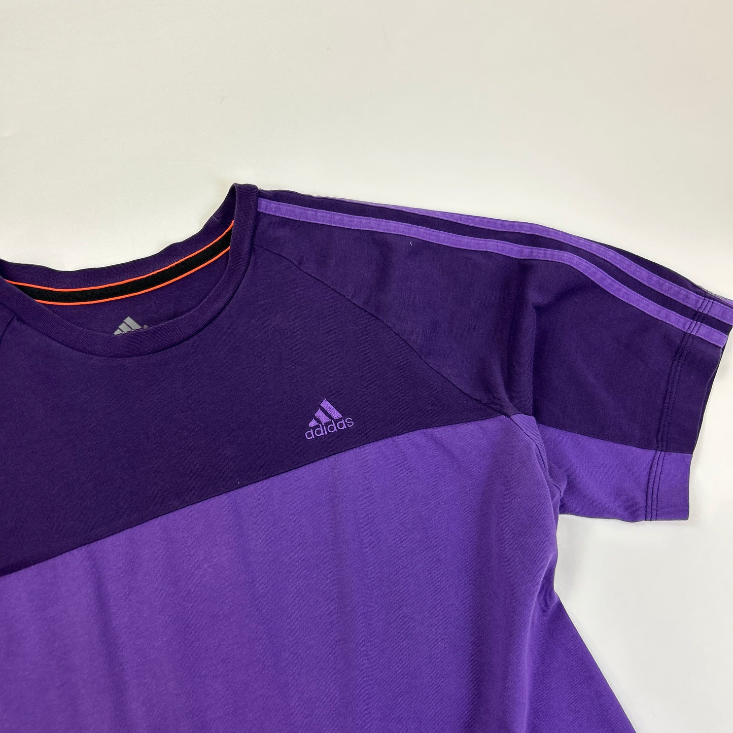 Adidas Essentials T-Shirt (M)