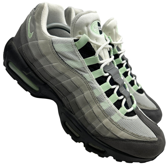 Nike Fresh Mint 95s (UK 11)