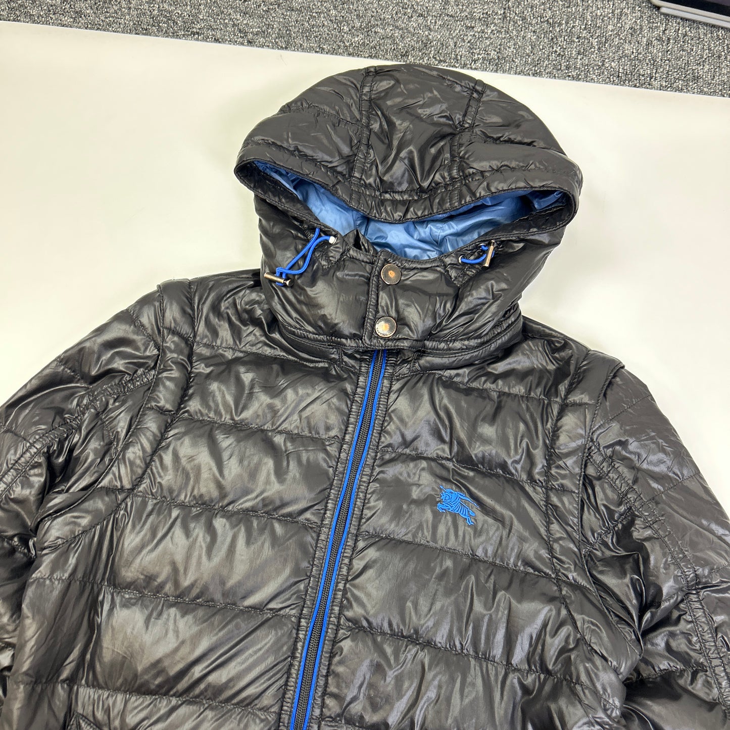 Burberry Black Label Puffer (M)