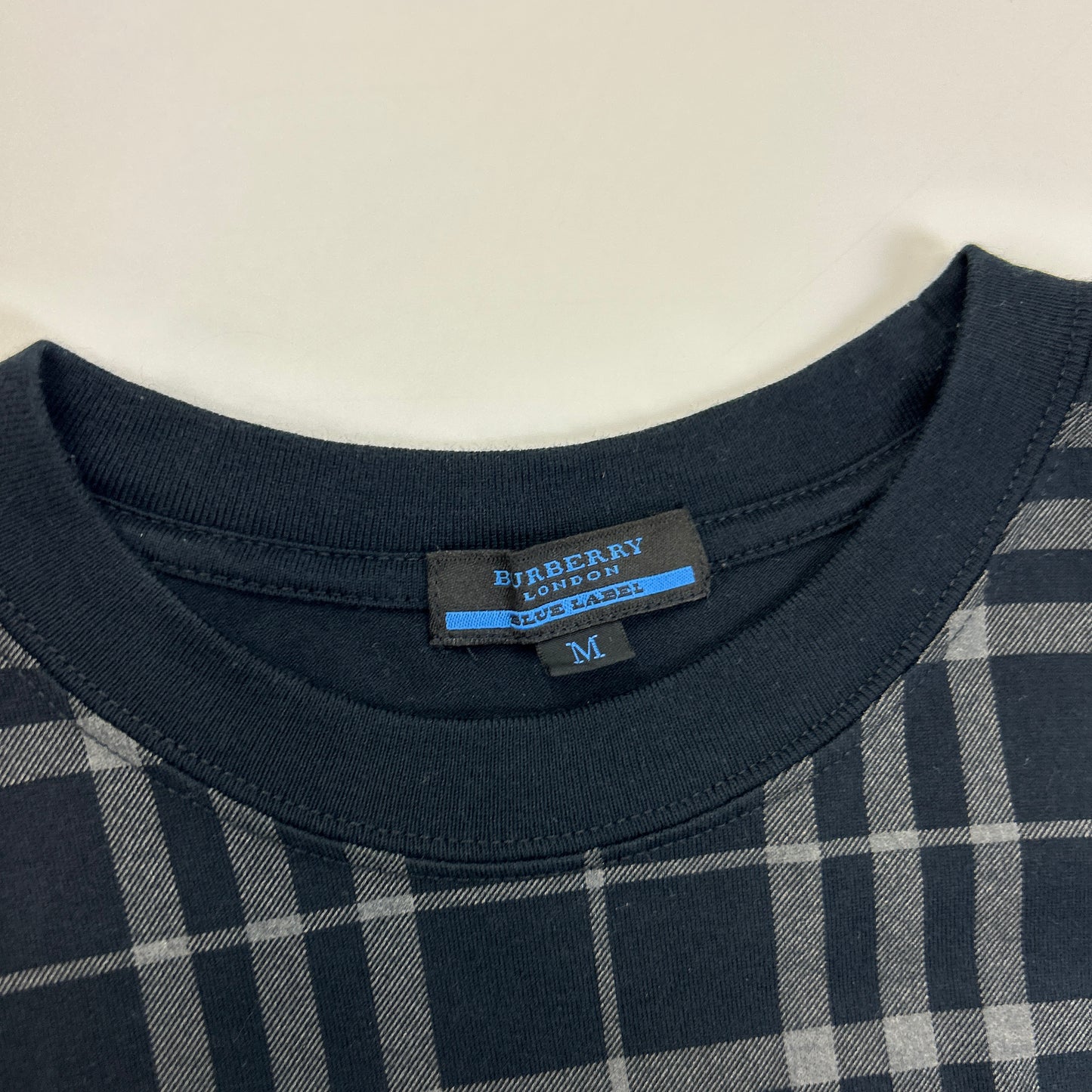 Burberry T-Shirt (M)