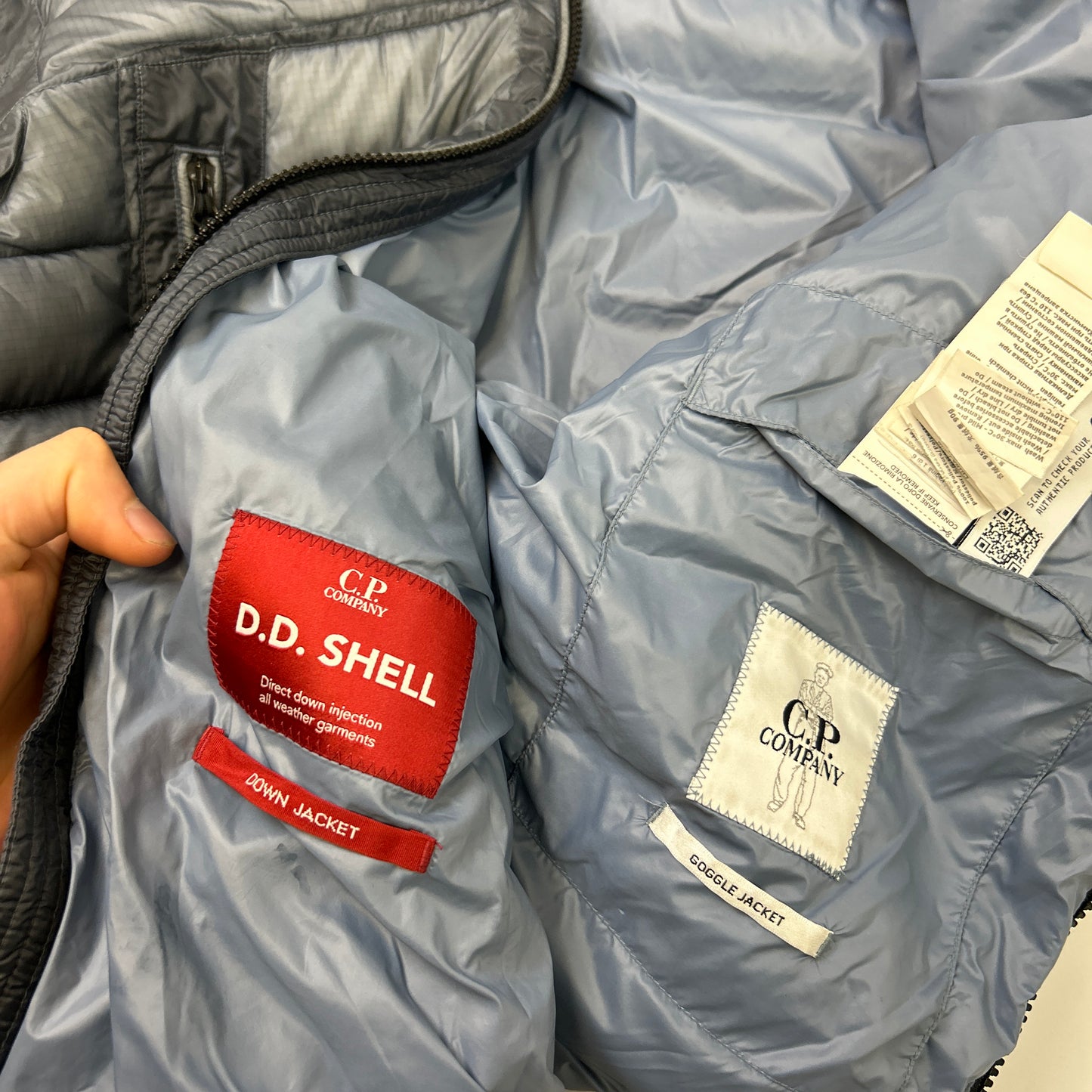 CP Company D.D Shell Puffer (XL)