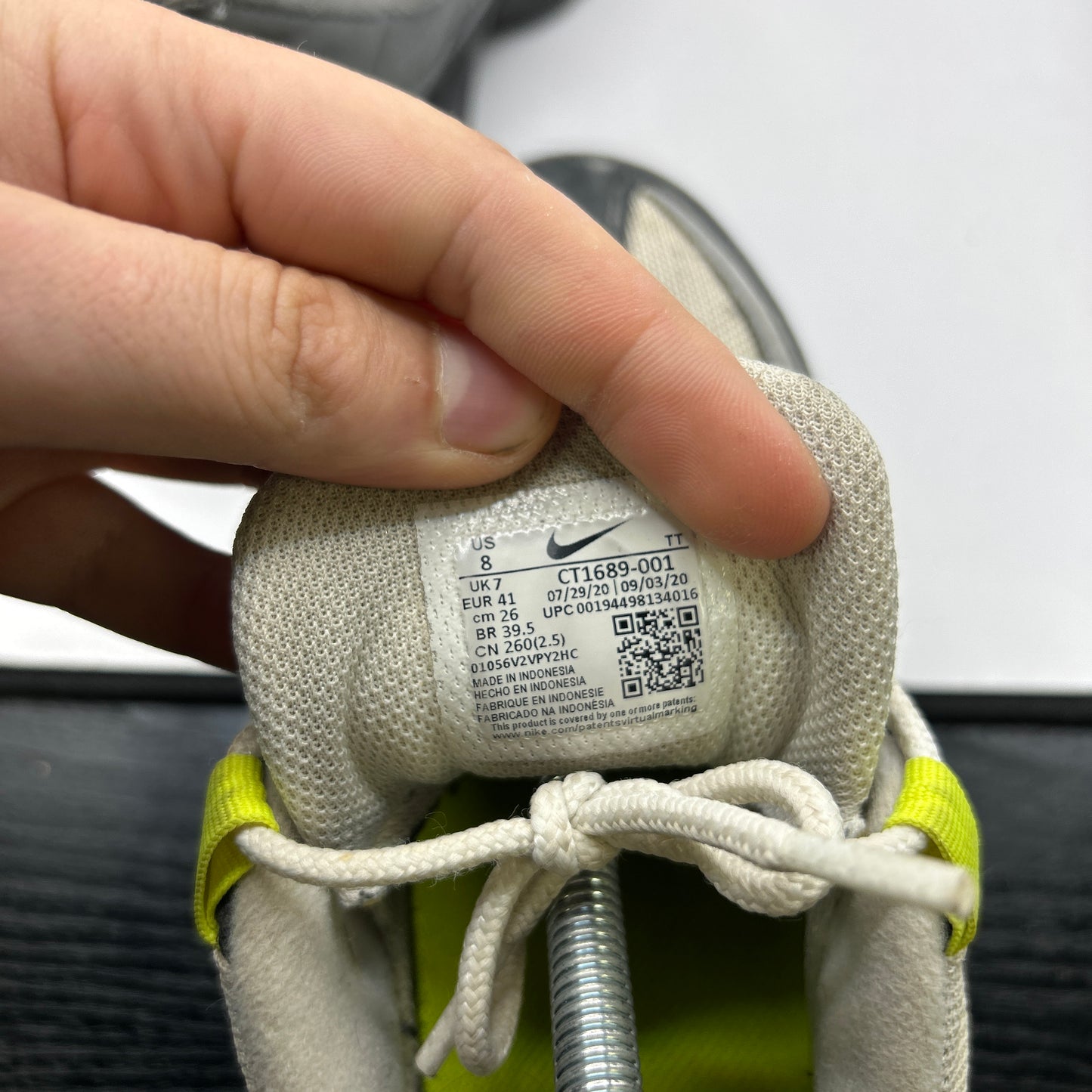 Nike Neon 95s (UK 7)