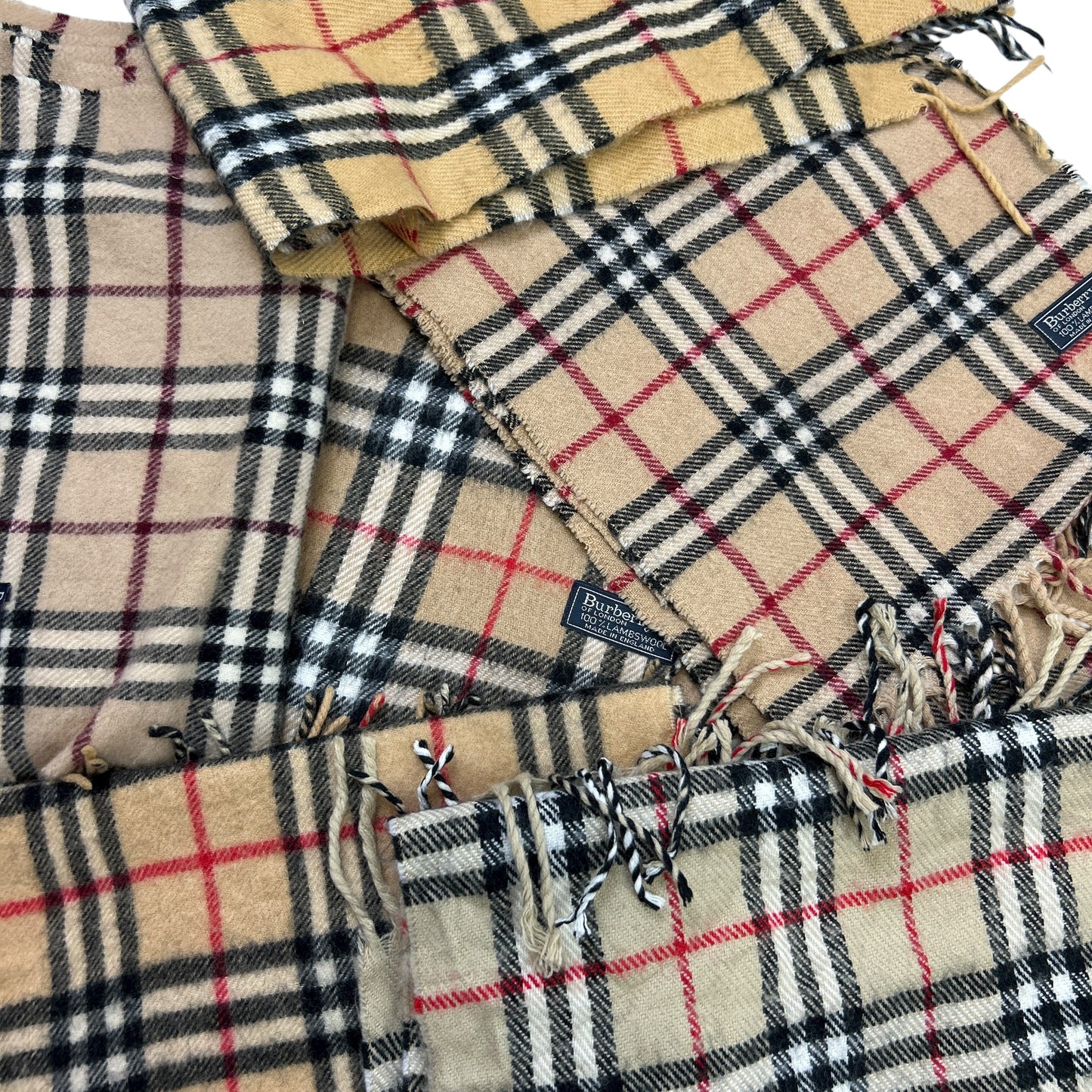 Burberry Scarf (Beige)
