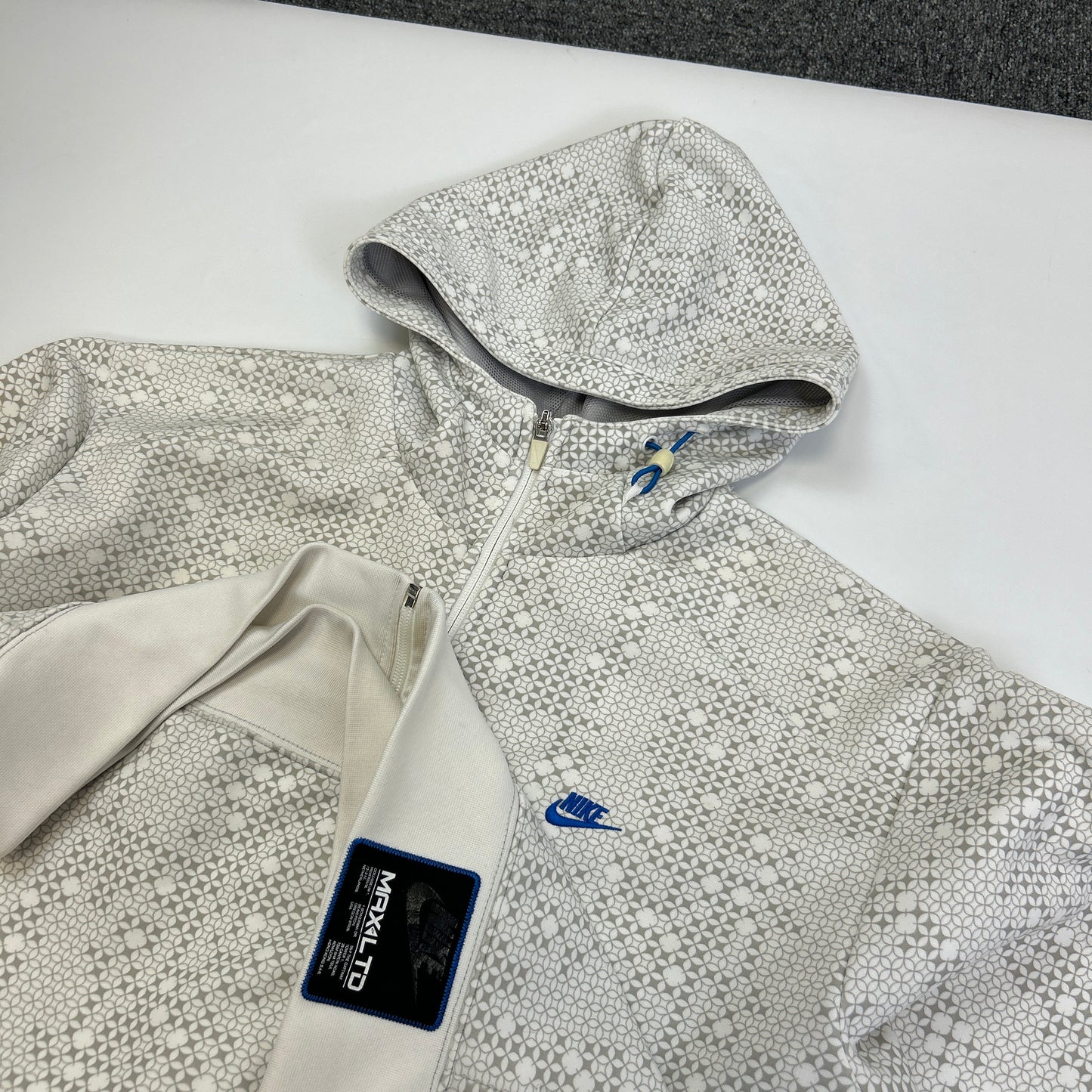 Nike Air Max Ltd Hoodie (L)