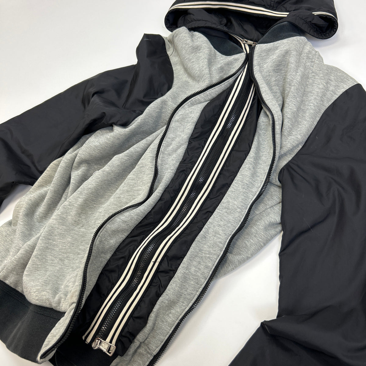 Moncler Hoodie (L)