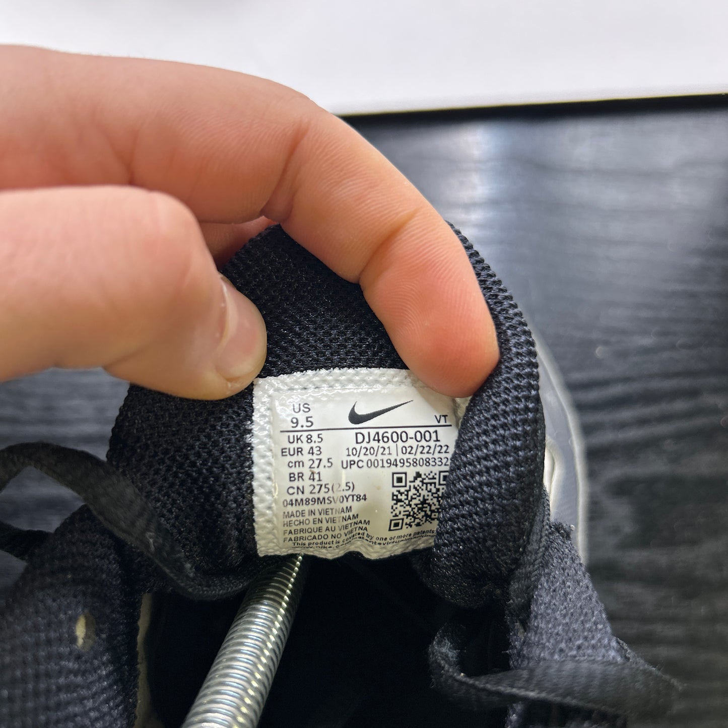 Nike Black White Tn 3 (UK 8.5)