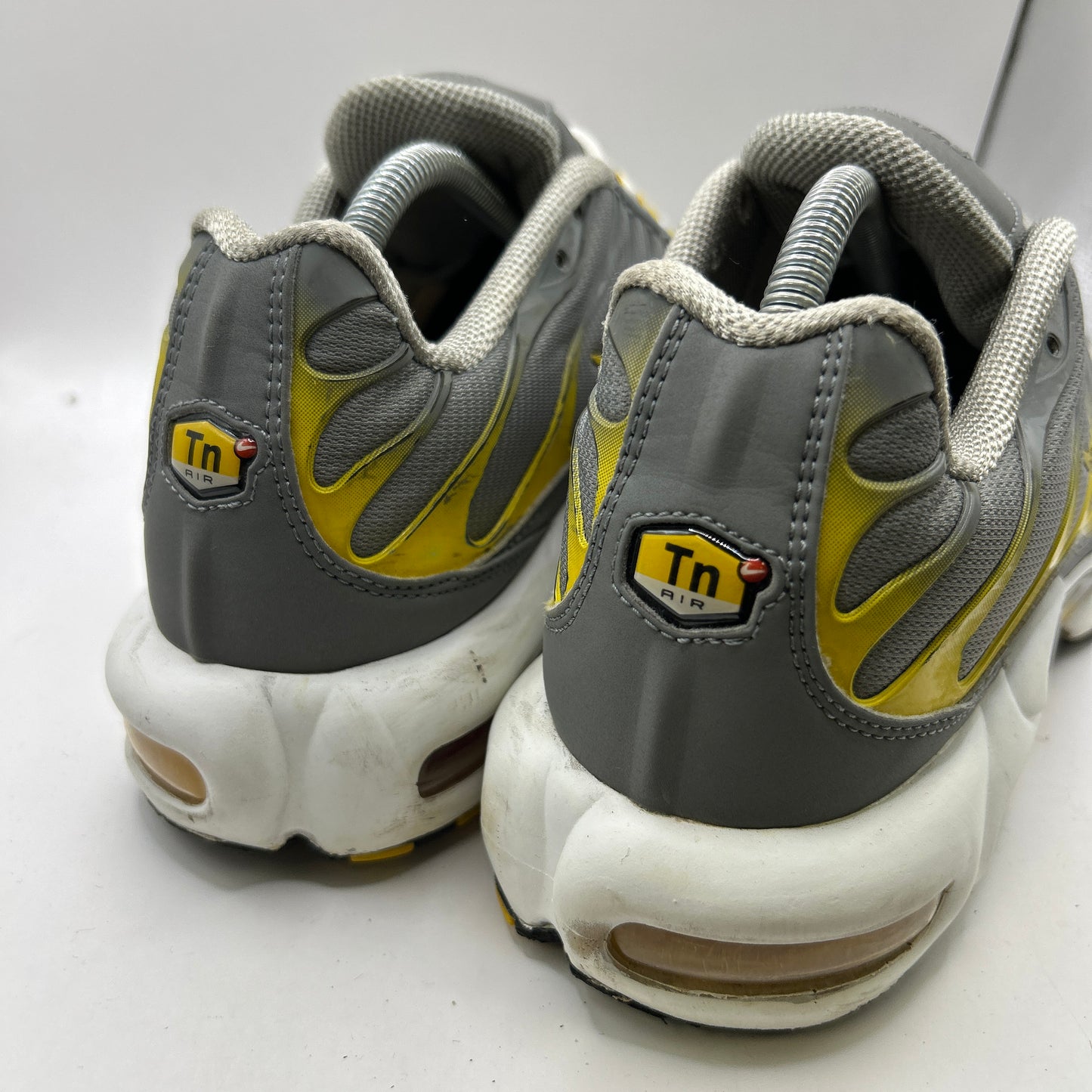 Nike Sulfur Tn (UK 9)