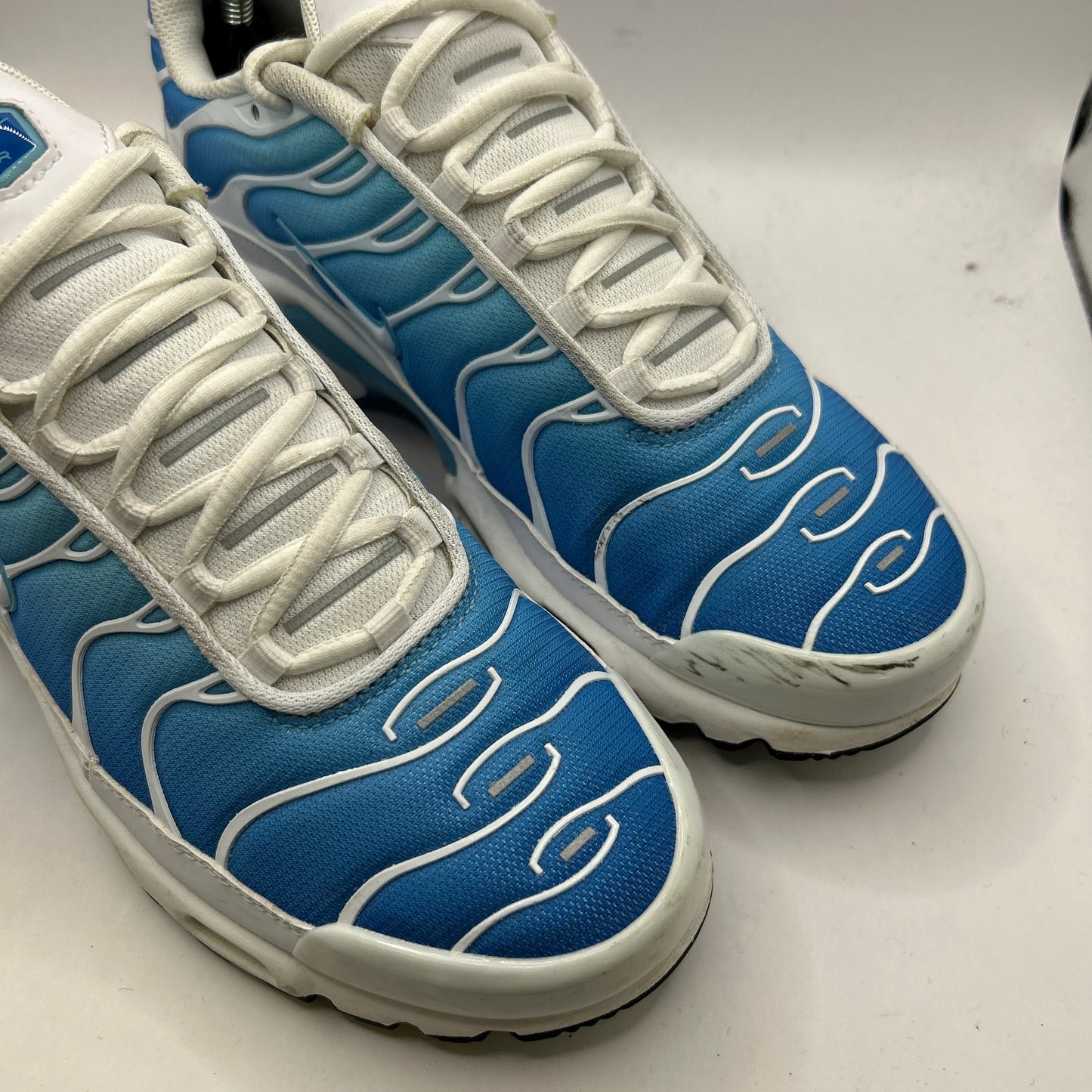 Nike Sky Blue Tn (UK 7.5)