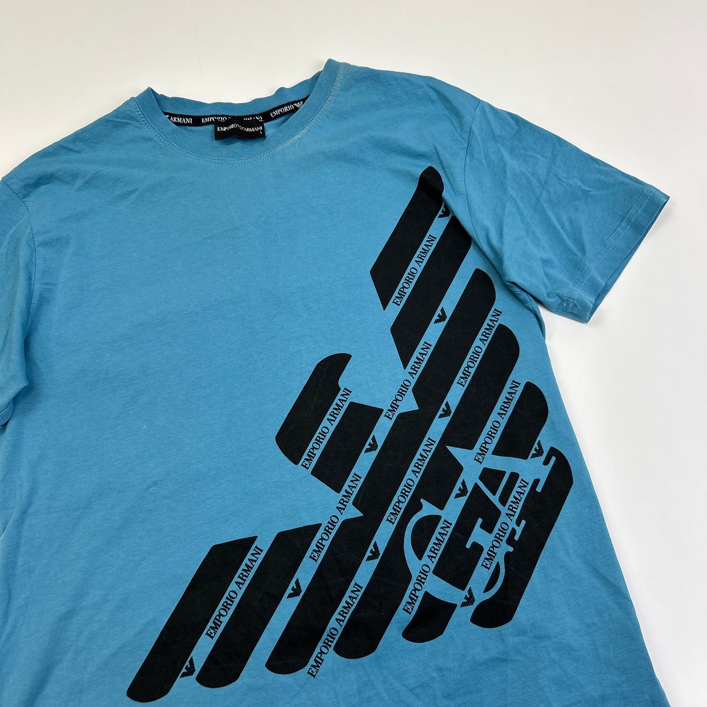 Armani T-Shirt (L)