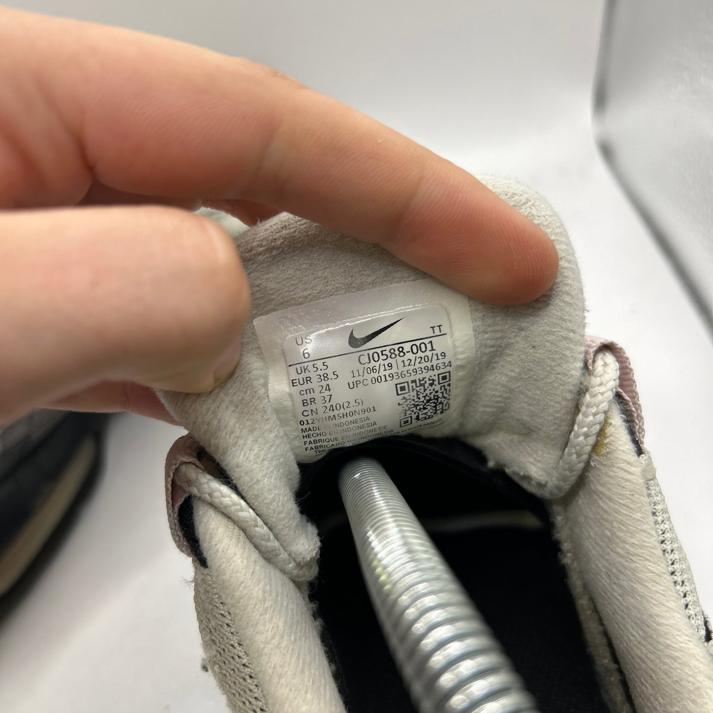 Nike Pink Foam 95s (UK 5.5)